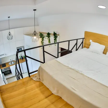 Selari Street Appartement *