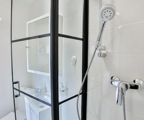 Apartment Selari Street *